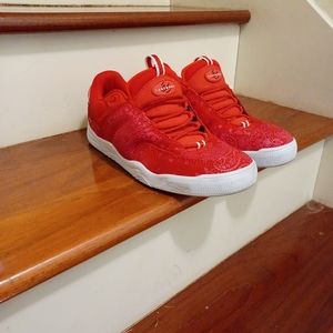 (Sold) ES Evant, Red Paisley skate shoes size 9.5